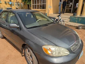 Toyota Corolla 2006 Gray