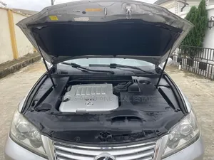 Lexus ES 350 2011 Silver