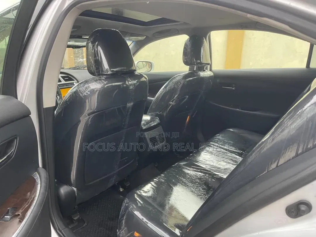 Lexus ES 350 2011 Silver