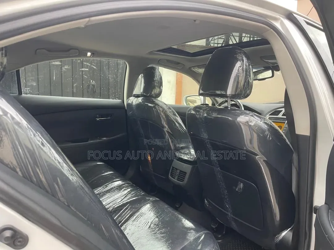 Lexus ES 350 2011 Silver