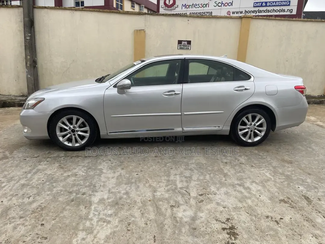 Lexus ES 350 2011 Silver