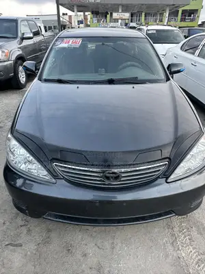 Toyota Camry LE 4dr Sedan (2.4L 4cyl 5A) 2006 Gray