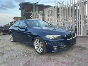 BMW 528i 2016 Blue