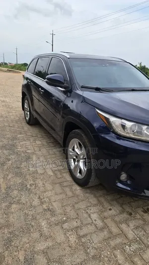 Toyota Highlander 2016 Blue