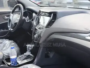 Hyundai Santa Fe 2016 Blue