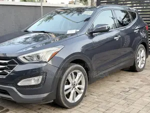 Hyundai Santa Fe 2016 Blue