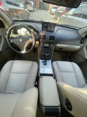 Volvo XC90 2013 White