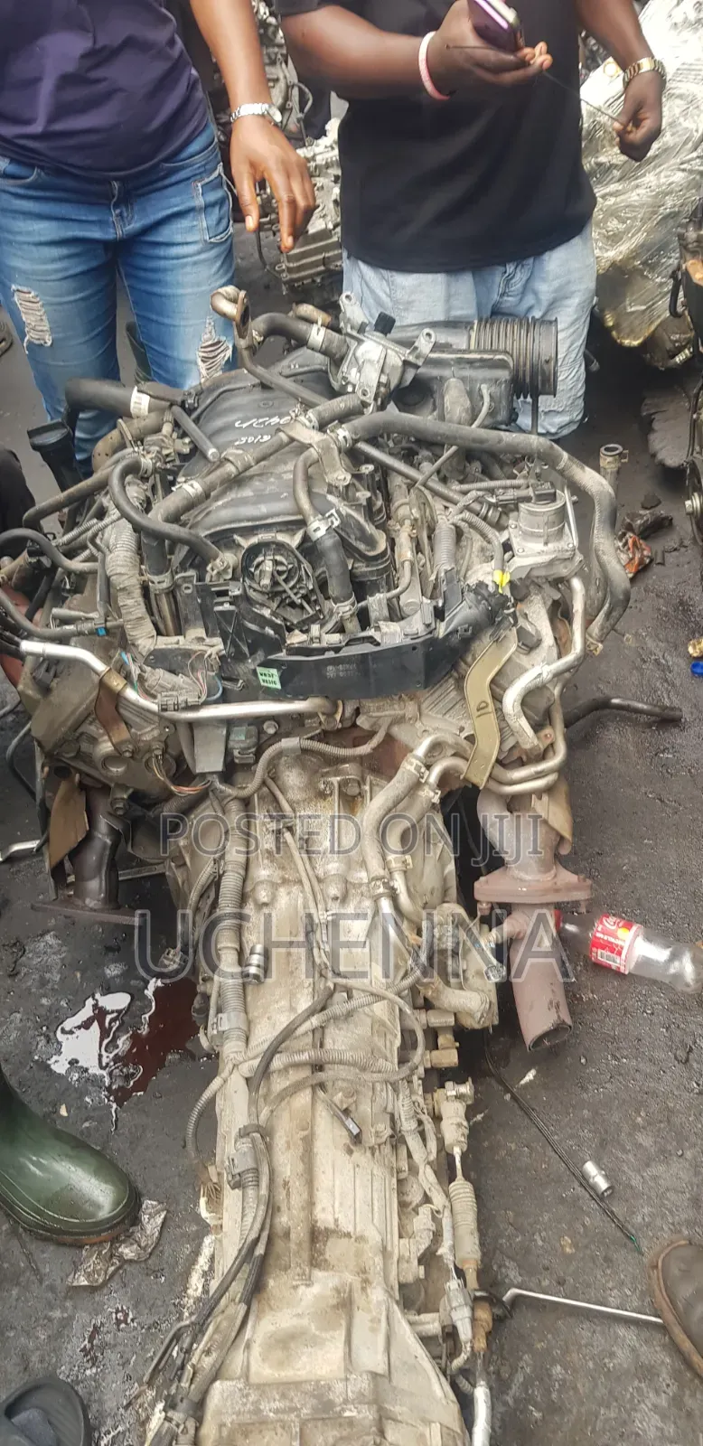 Toyota 2uz Engine