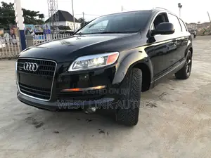 Audi Q7 3.0T Premium AWD quattro 2013 Black