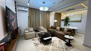 Luxury 4bedroom Terrace Duplex With Pool Snooker Ps5 Bathtub