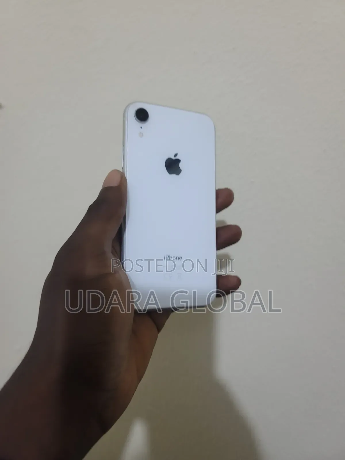 Apple iPhone XR 64 GB White