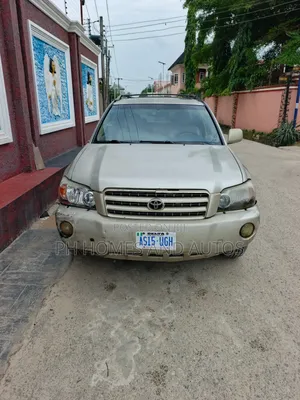 Toyota Highlander 2005 Gold