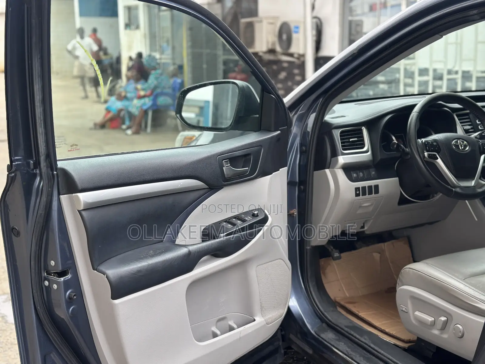 Toyota Highlander 2019 Blue