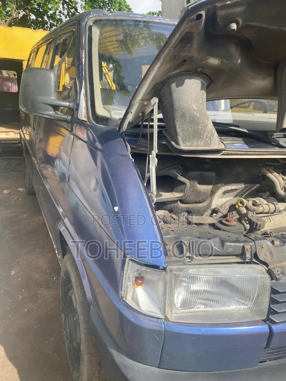 Volkswagen Transporter 2002 Grey