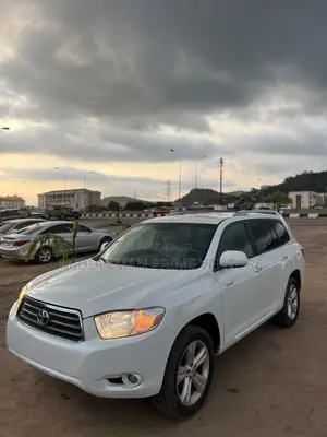 Toyota Highlander 2009 White