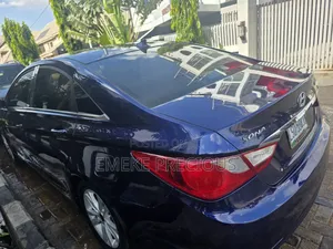 Hyundai Sonata 2013 Blue