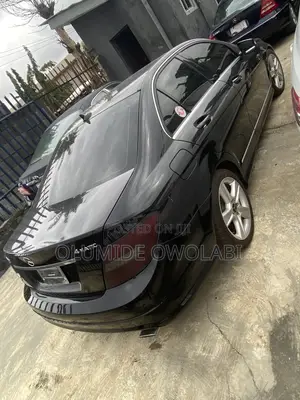 Mercedes-Benz C300 Luxury Sedan RWD (3.0L 6cyl 7A) 2011 Black