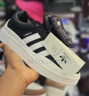 Adidas Sneakers