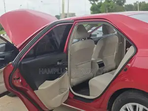 Toyota Camry 2014 Red