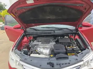 Toyota Camry 2014 Red