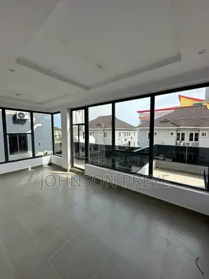 2bdrm Apartment in Osapa London Lekki for rent