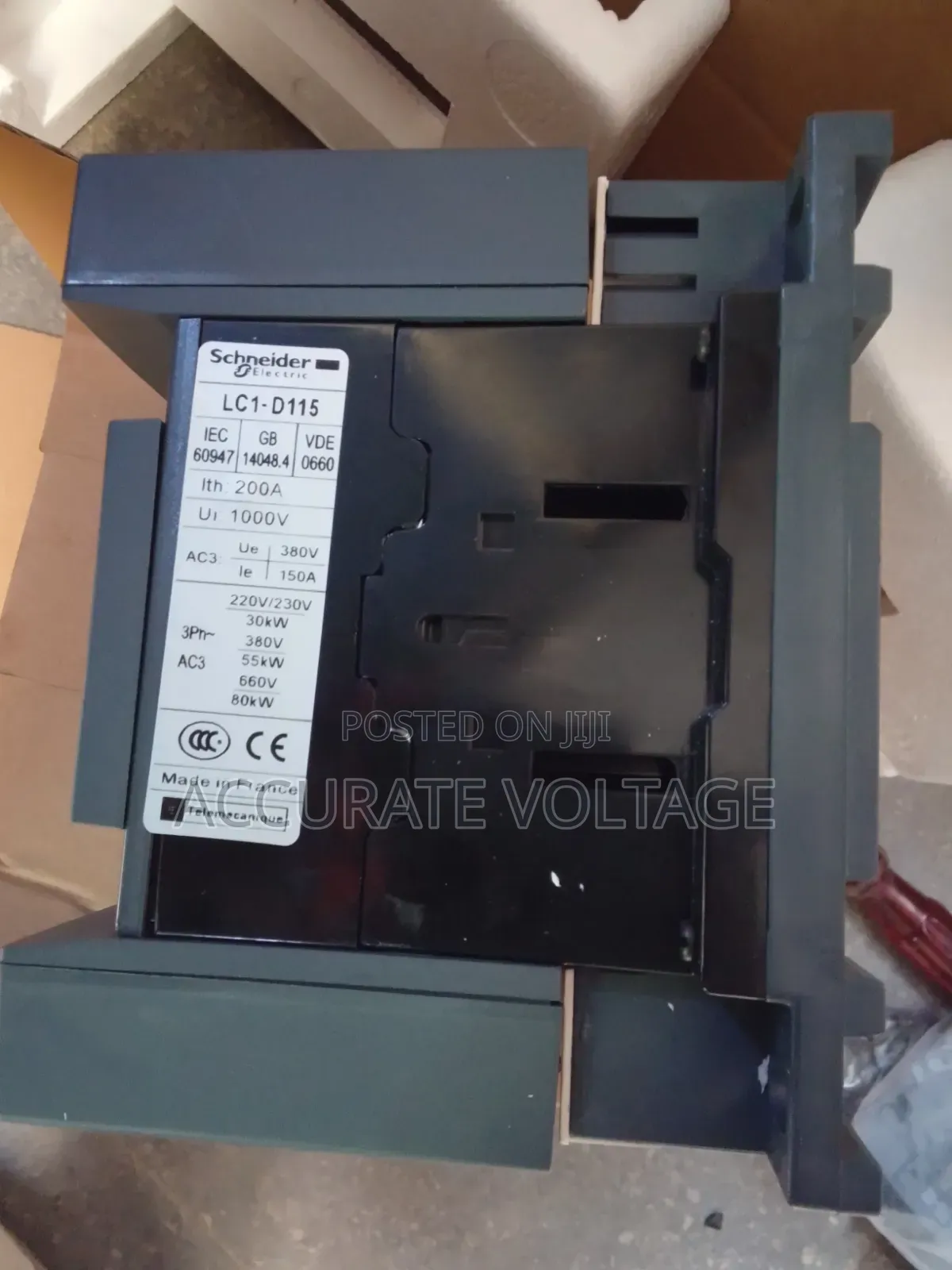 3p 200a Schneider Contactor