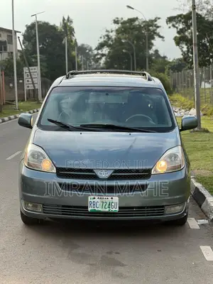 Toyota Sienna XLE 2007 Blue