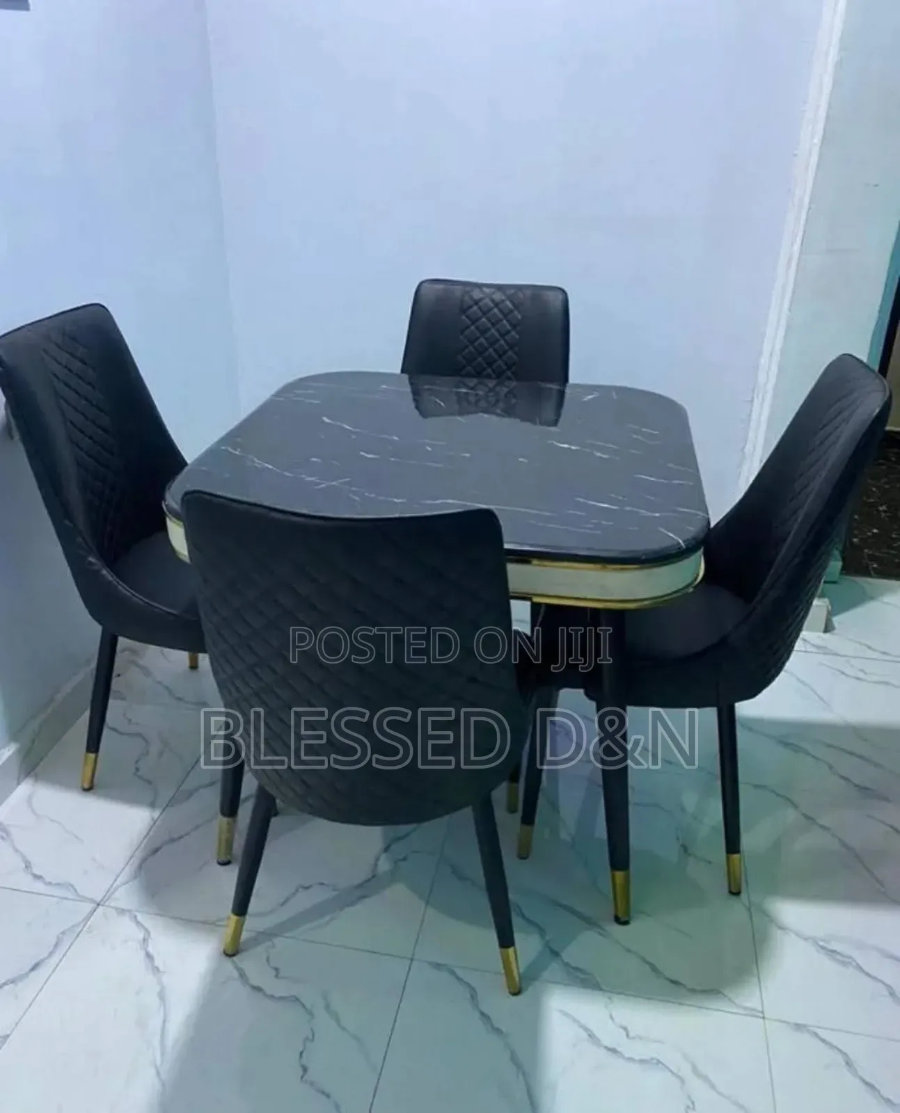High Quality 4seater Dining Table