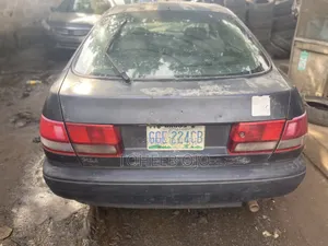 Toyota Camry Automatic 1999 Gray