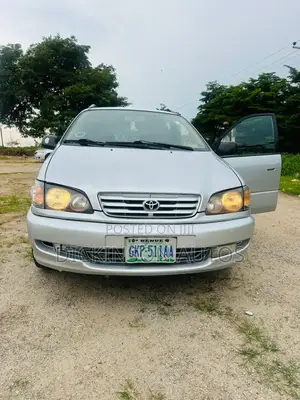 Toyota Picnic 2.0 FWD 2005 Silver