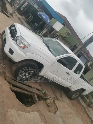 Toyota Tacoma 2015 White