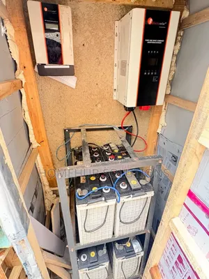 3.4kva 24v Felicity Inverter 4pics of 220a Luminous Battery
