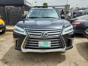 Lexus LX 570 (5 seats) AWD 2017 Black