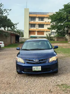 Toyota Corolla LE 4dr Sedan (1.8L 4cyl 4A) 2012 Blue
