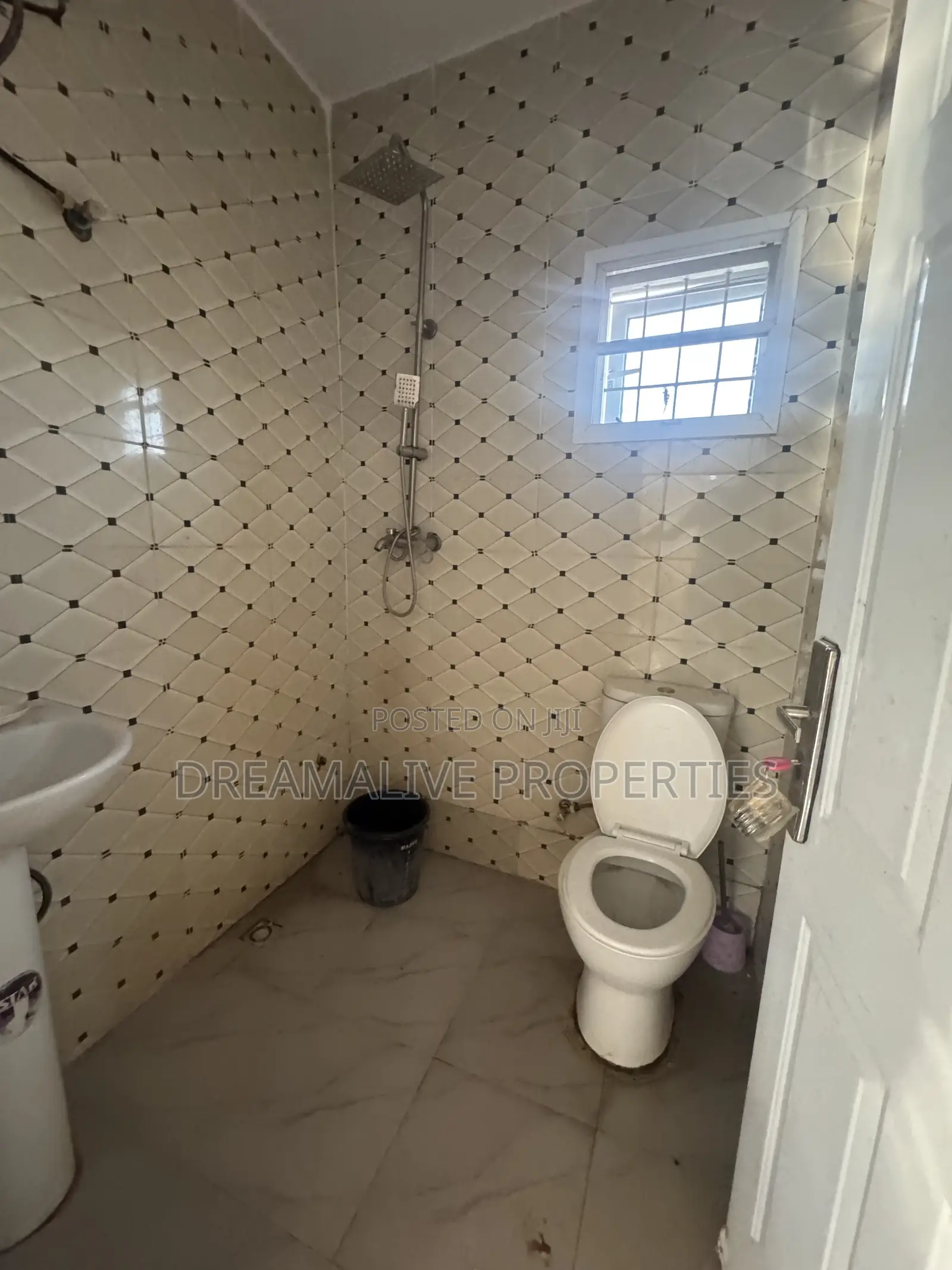 Selfcon Apartment