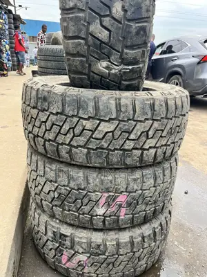 Lt 275/55/20 Off Road