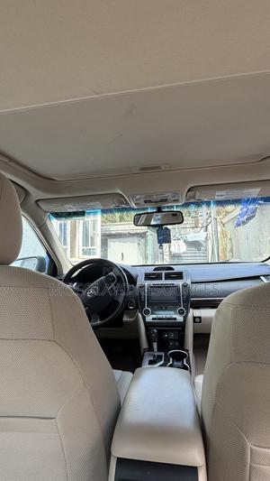 Toyota Camry XLE 4dr Sedan (2.5L 4cyl 6A) 2012 Blue