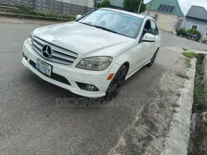 Mercedes-Benz C300 2009 White
