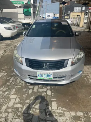 Honda Accord 2012 Silver