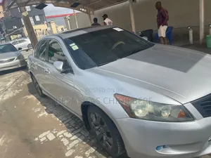 Honda Accord 2012 Silver