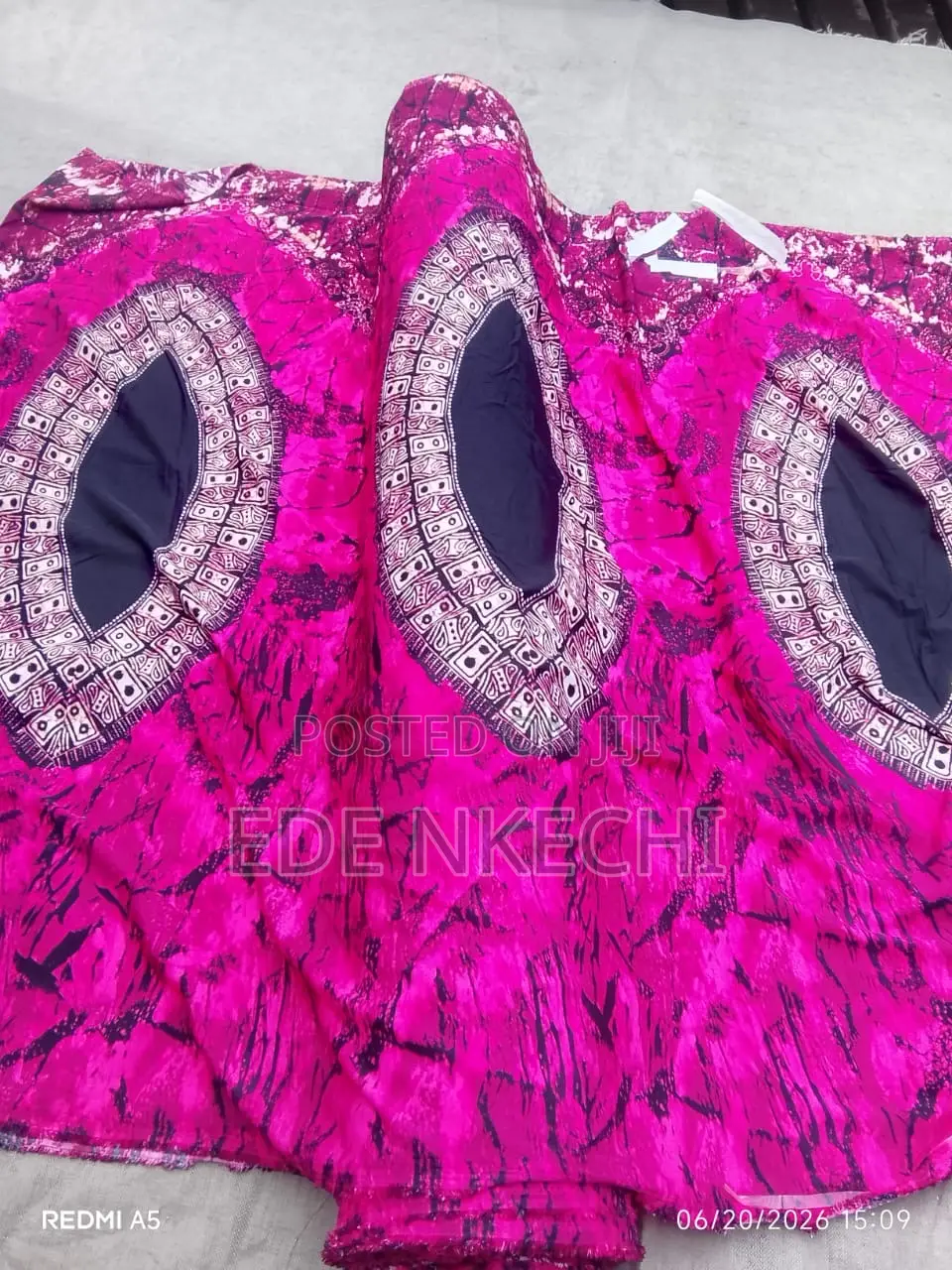 Vintage Prints 2500 Per Yard