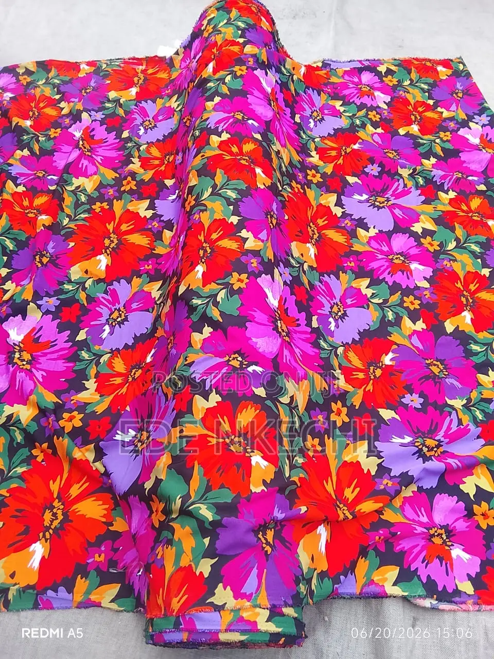 Vintage Prints 2500 Per Yard