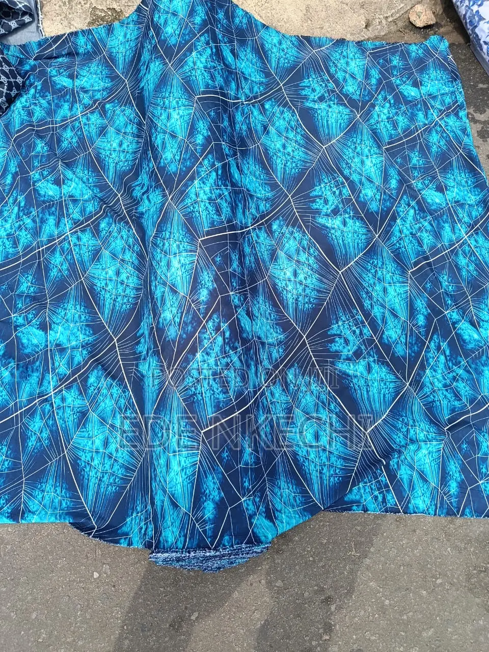 Vintage Prints 2500 Per Yard