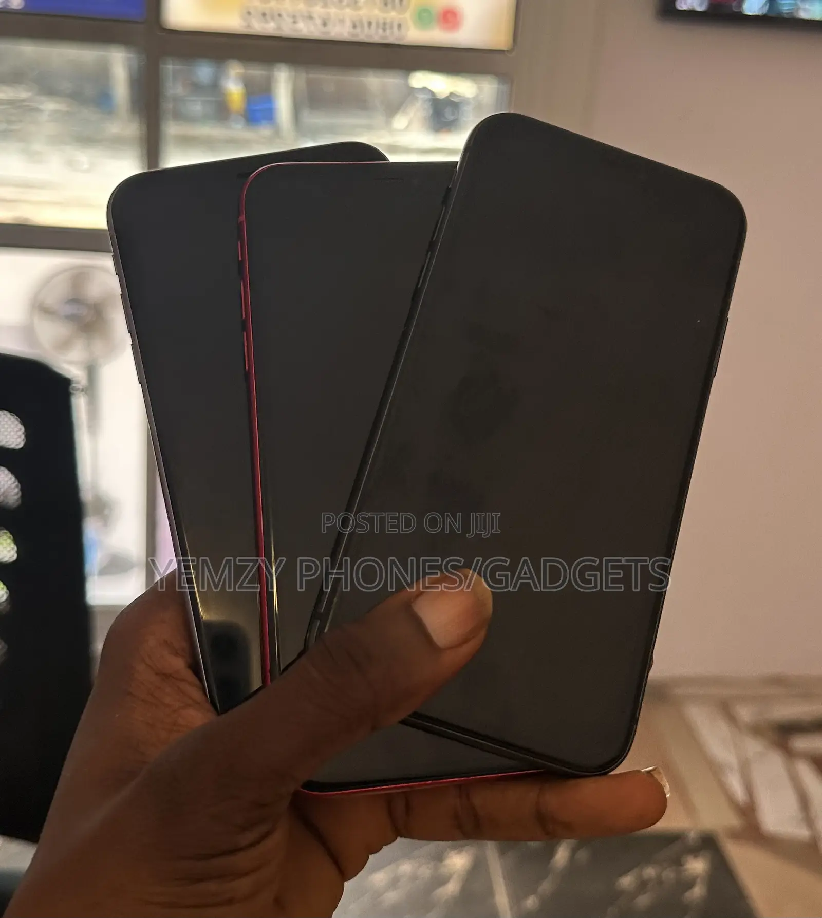 Apple iPhone 11 64 GB