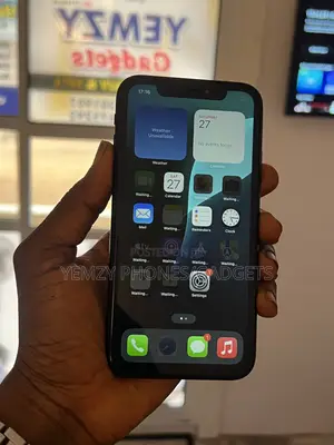 Apple iPhone XR 64 GB Black