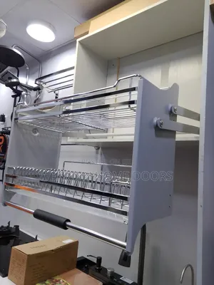 High Quality Luxury Pull Down Plate Rack