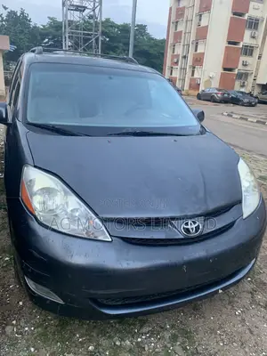 Toyota Sienna 2008 Beige