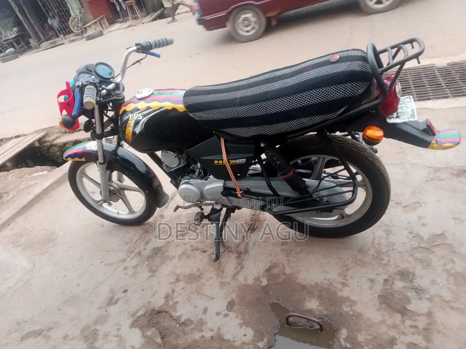 TVS HLX Plus ES 2022 Black