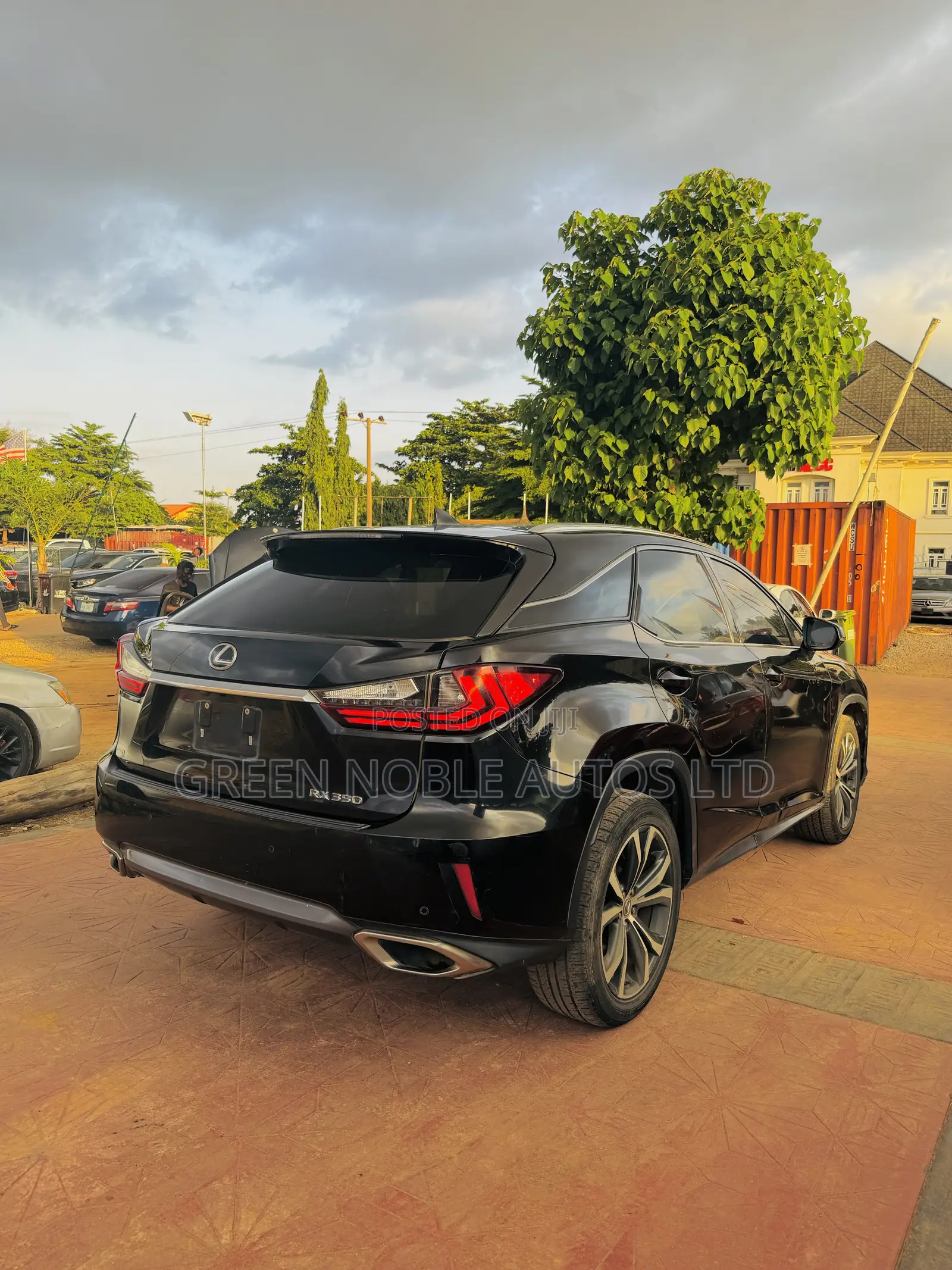 Lexus RX 350 FWD 2017 Black