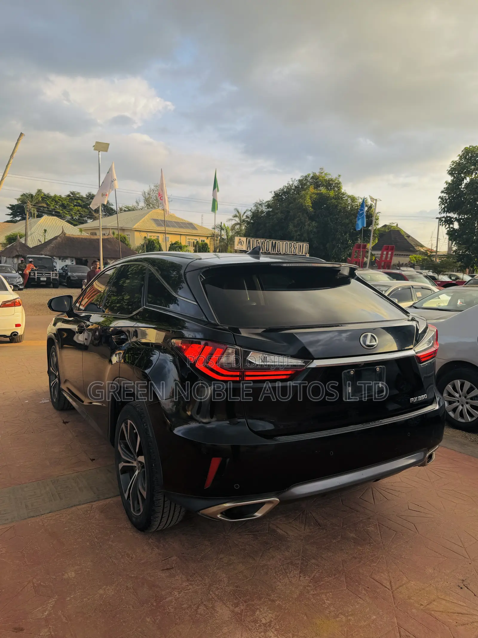 Lexus RX 350 FWD 2017 Black